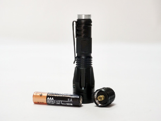 Mini resistência de água excelente 0.5W da lanterna elétrica IPX7 do diodo emissor de luz Keychain potência de saída