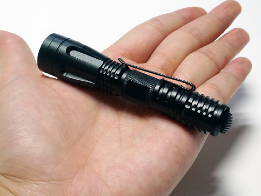 o lúmen de 630cd Aaa 50 conduziu a lanterna elétrica, lanterna elétrica brilhante super de Keychain