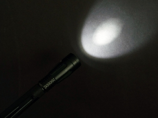 tipo liso gravado 2aaa material da lente da lanterna elétrica da pena do diodo emissor de luz do corpo da liga de alumínio