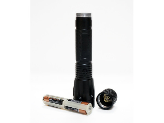 Lúmen alto de acampamento anodizado duro 6W da lanterna elétrica do diodo emissor de luz 18230cd potência de saída