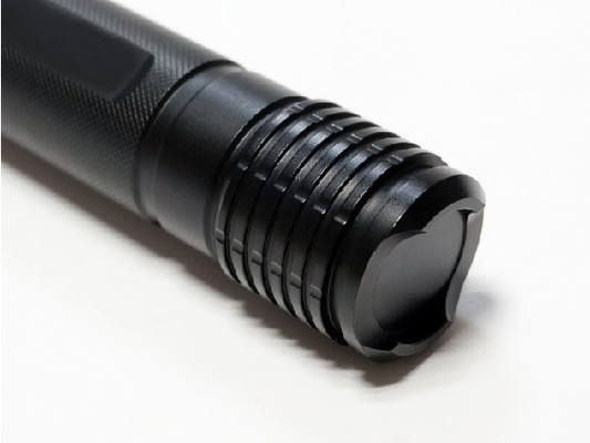 Lúmen alto de acampamento anodizado duro 6W da lanterna elétrica do diodo emissor de luz 18230cd potência de saída