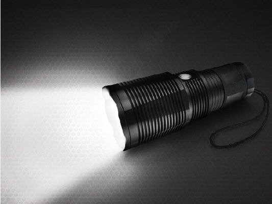 O anti lúmen do rolamento 3000 conduziu a lanterna elétrica, lanterna elétrica recarregável do bolso 10000mAh