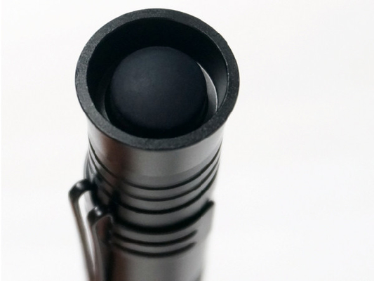 As lanternas elétricas conduzidas IPX4 do diodo emissor de luz Penlight do CREE, pena fizeram sob medida a lanterna elétrica da projeção do logotipo