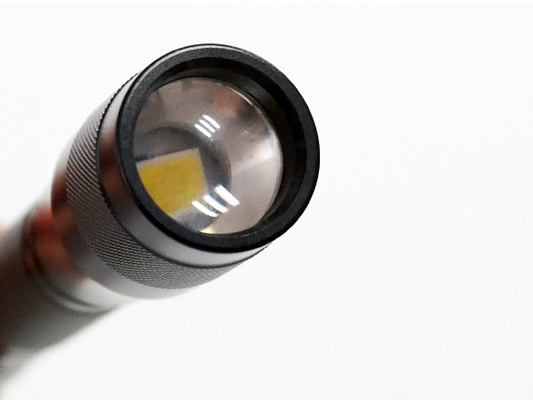 Forme a lanterna elétrica 35lm IP44 do diodo emissor de luz Keychain do costume que avalia 0.6W saída máxima