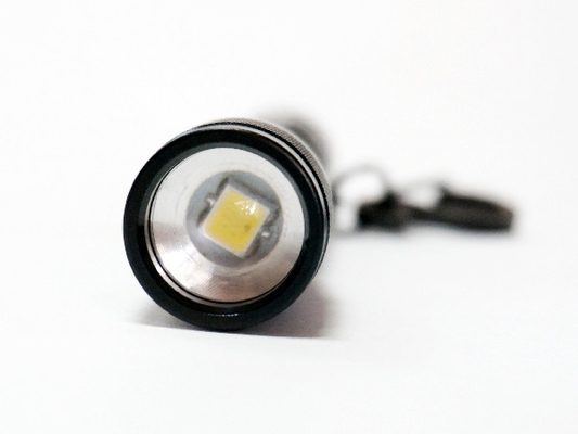 Distância do feixe da lanterna elétrica 40m do diodo emissor de luz Keychain da tocha da mão da liga de alumínio