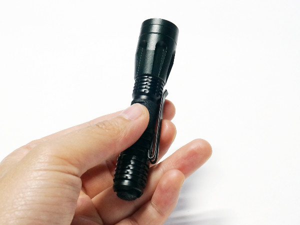temperatura de cor do lúmen 6400K da lanterna elétrica 50 do diodo emissor de luz Keychain do CREE de 27g EDC